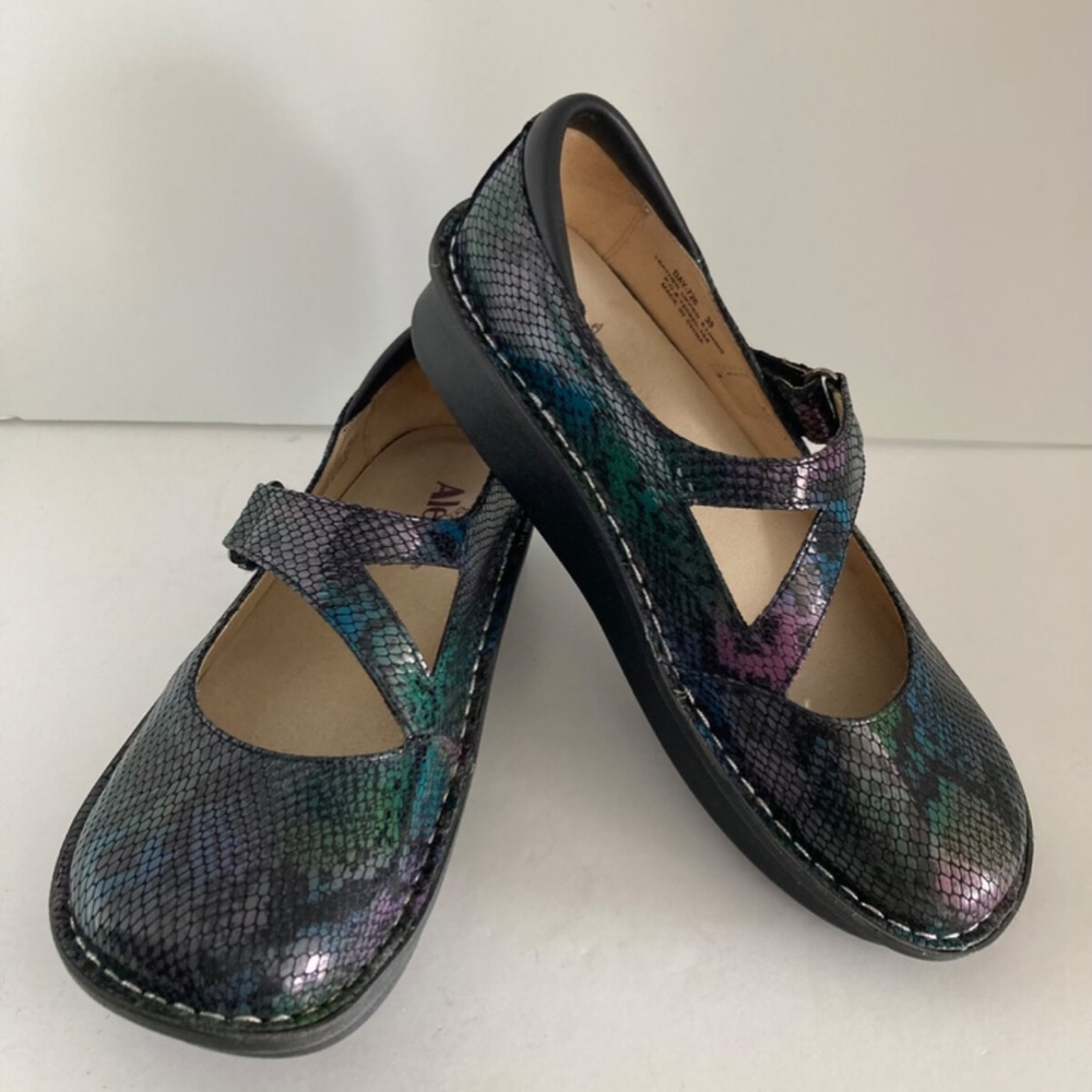 Alegria Women’s Dayna Mary Jane Shoes 39 US 9 Patent Leather Snake Print EUC